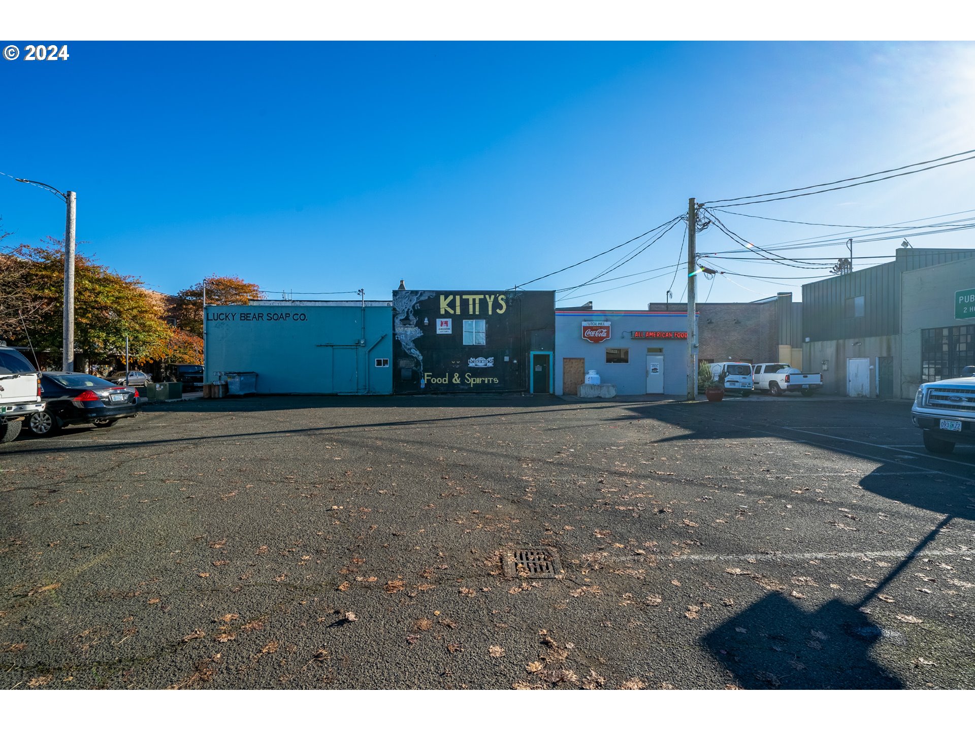 Tillamook, Oregon 97141, United States, ,Commercial,Active,33497