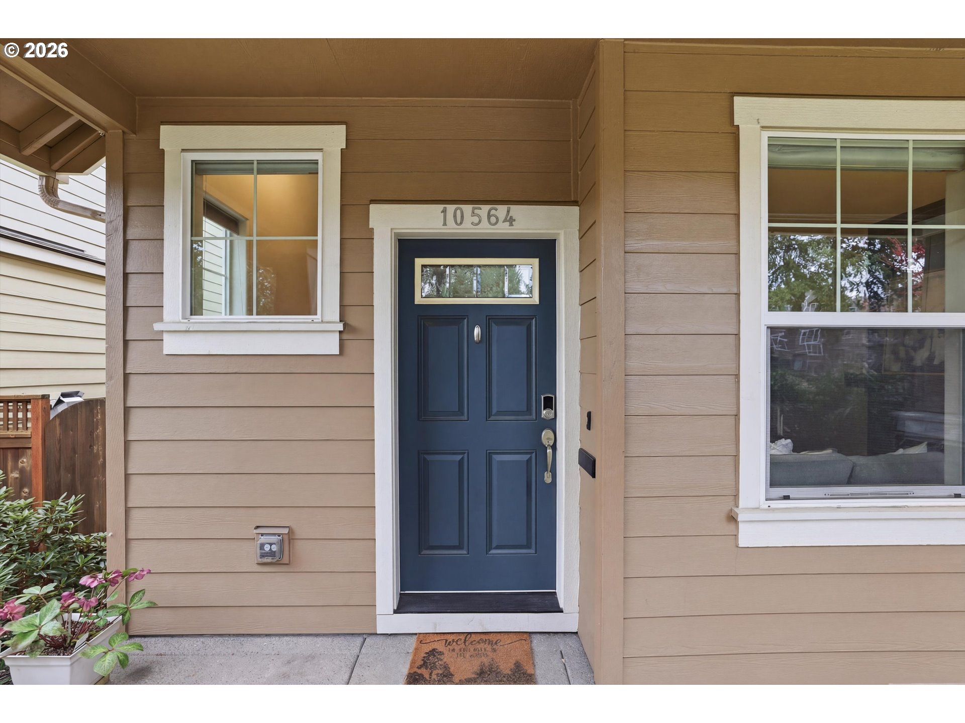 10564 NE GATEWAY ST