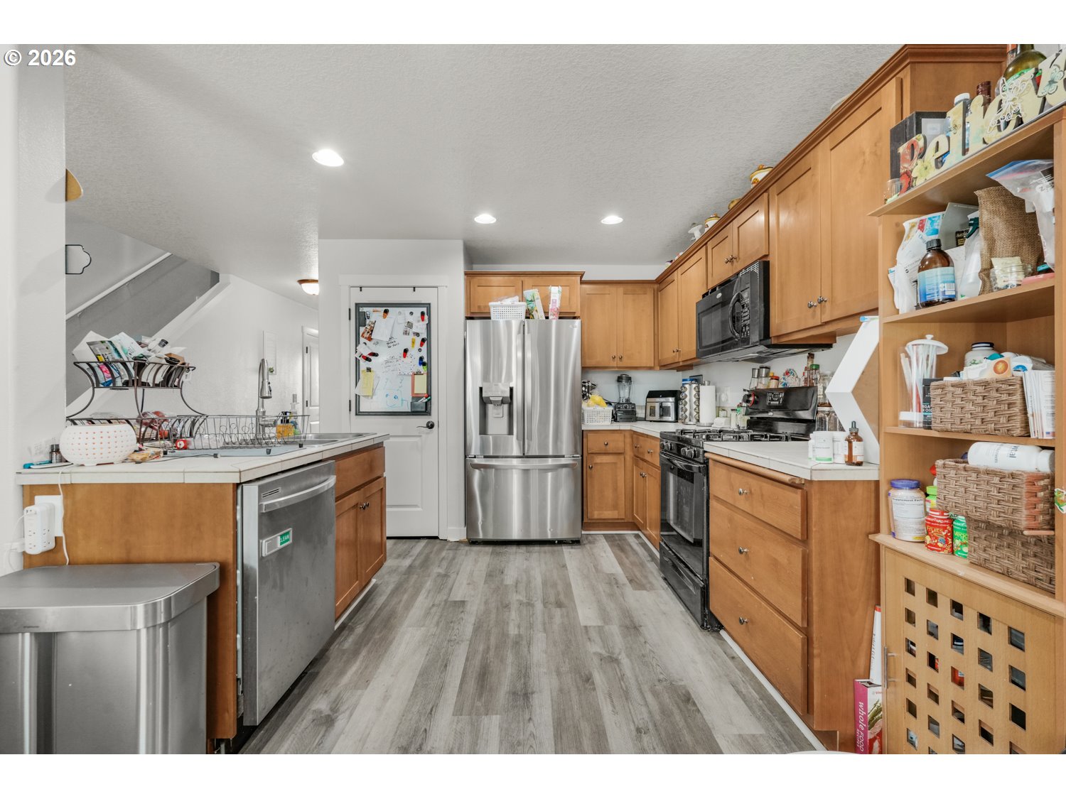 870 NW 3RD AVE