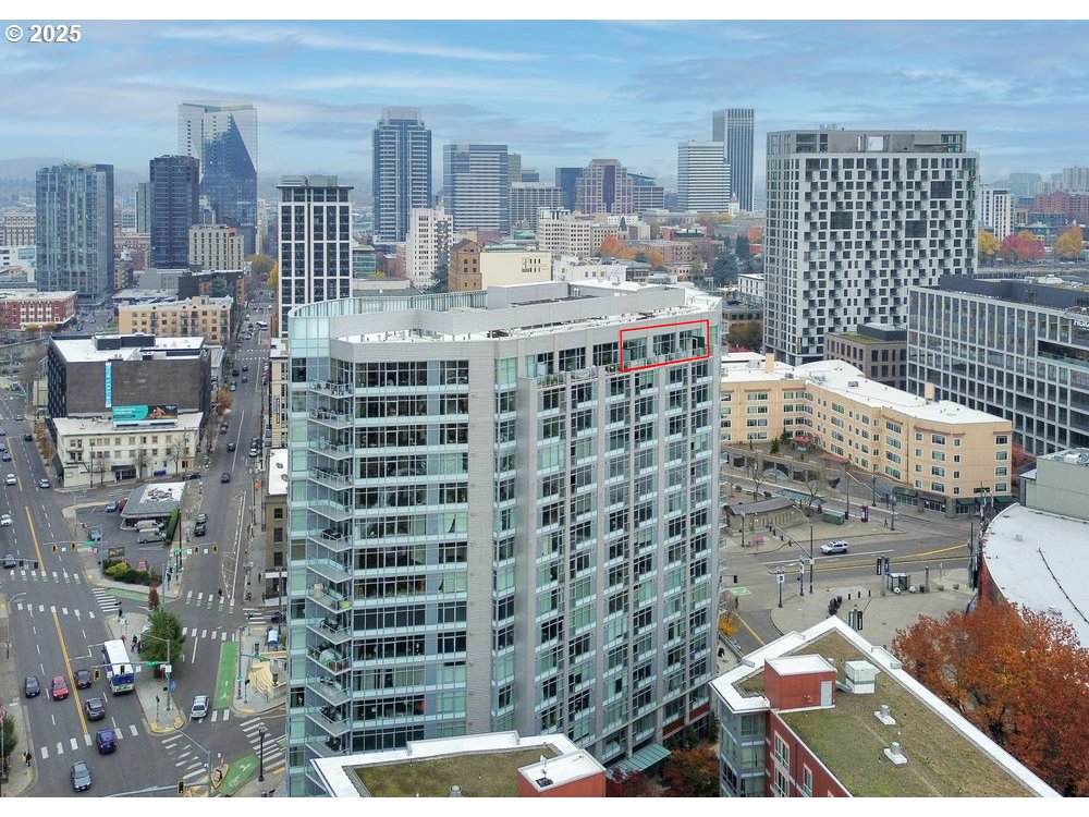 1926 W BURNSIDE ST 1602