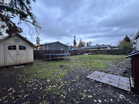 A home in Cottage Grove