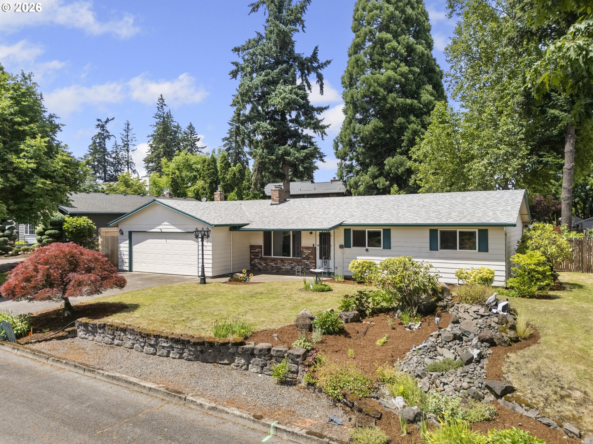 1040 NE 12TH PL