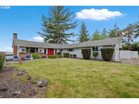 94020 E SHORE DR North Bend OR 97459
