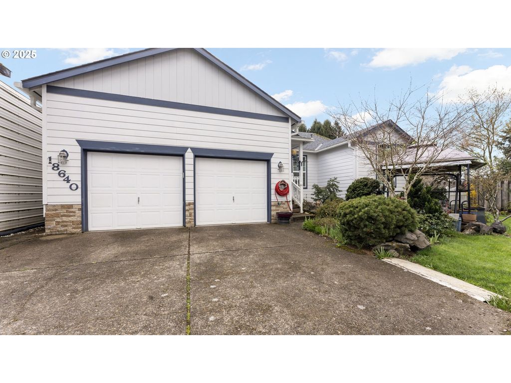 listing image 0