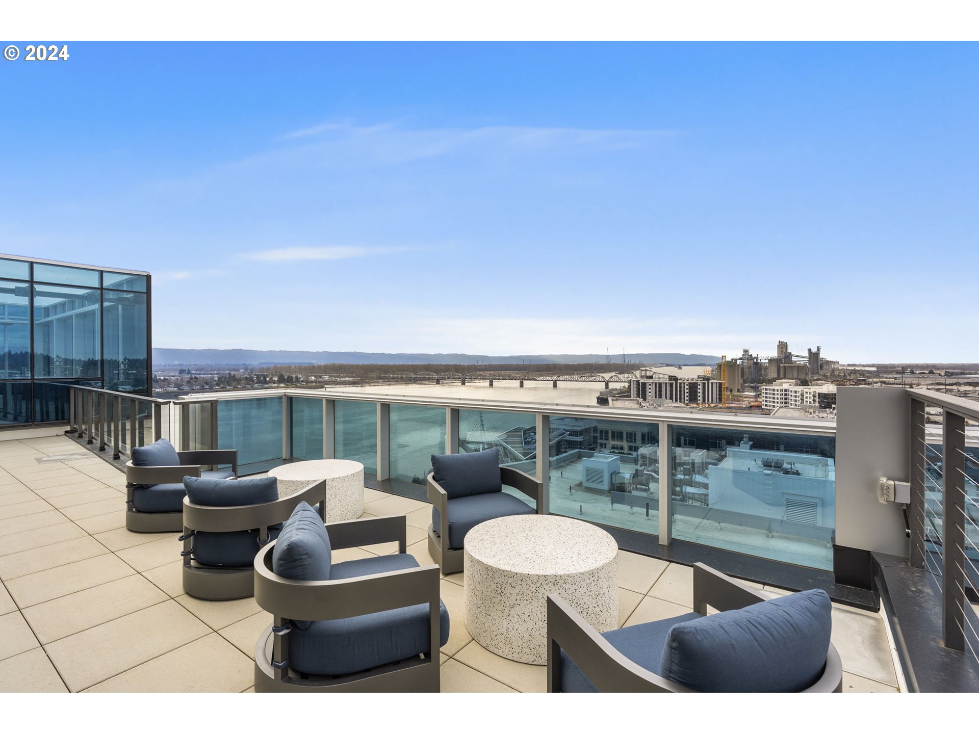 590 WATERFRONT WAY 1000