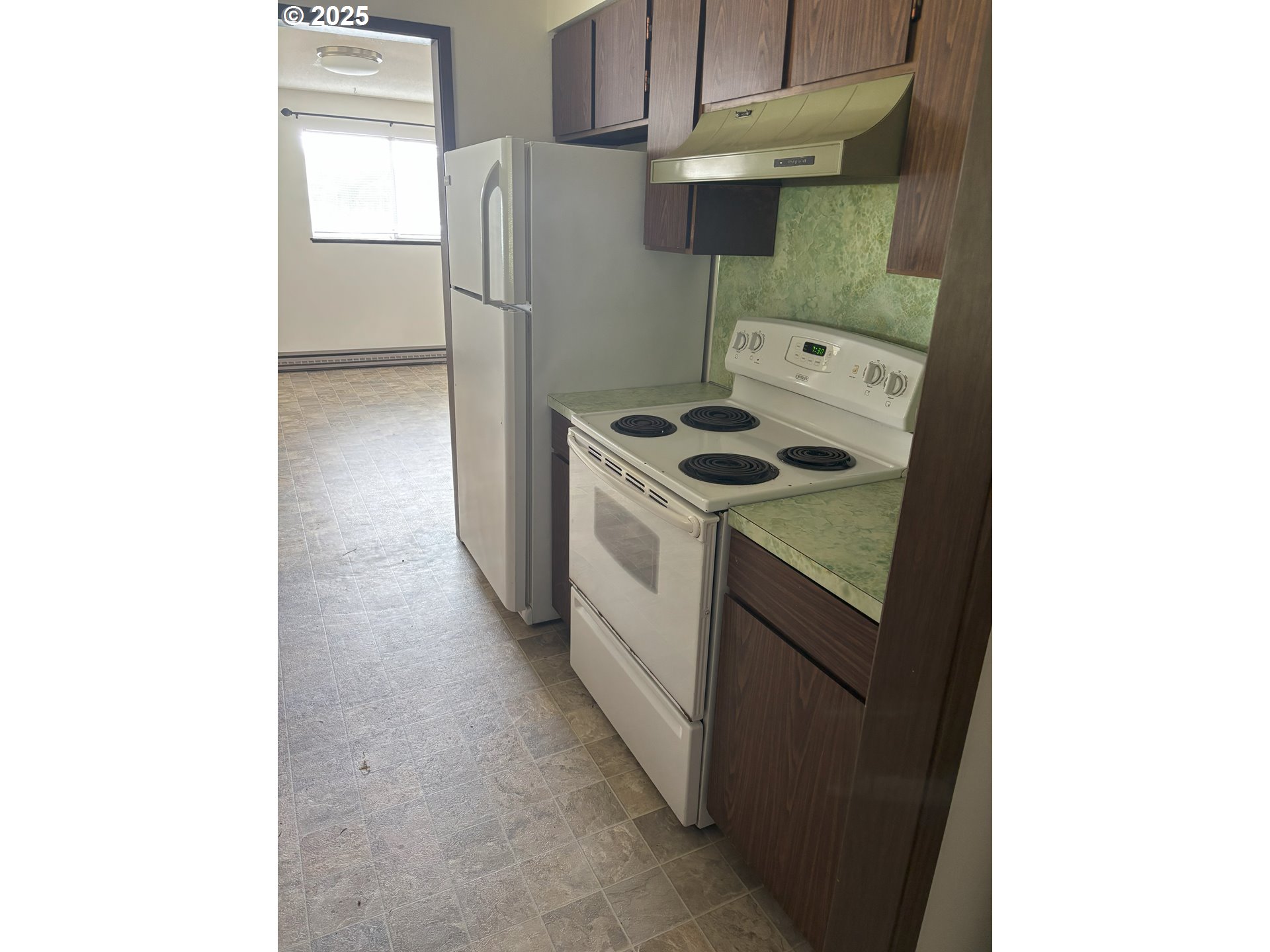 Dallas, Oregon 97338, United States, 3 Bedrooms Bedrooms, ,2 BathroomsBathrooms,Residential,Active,61408