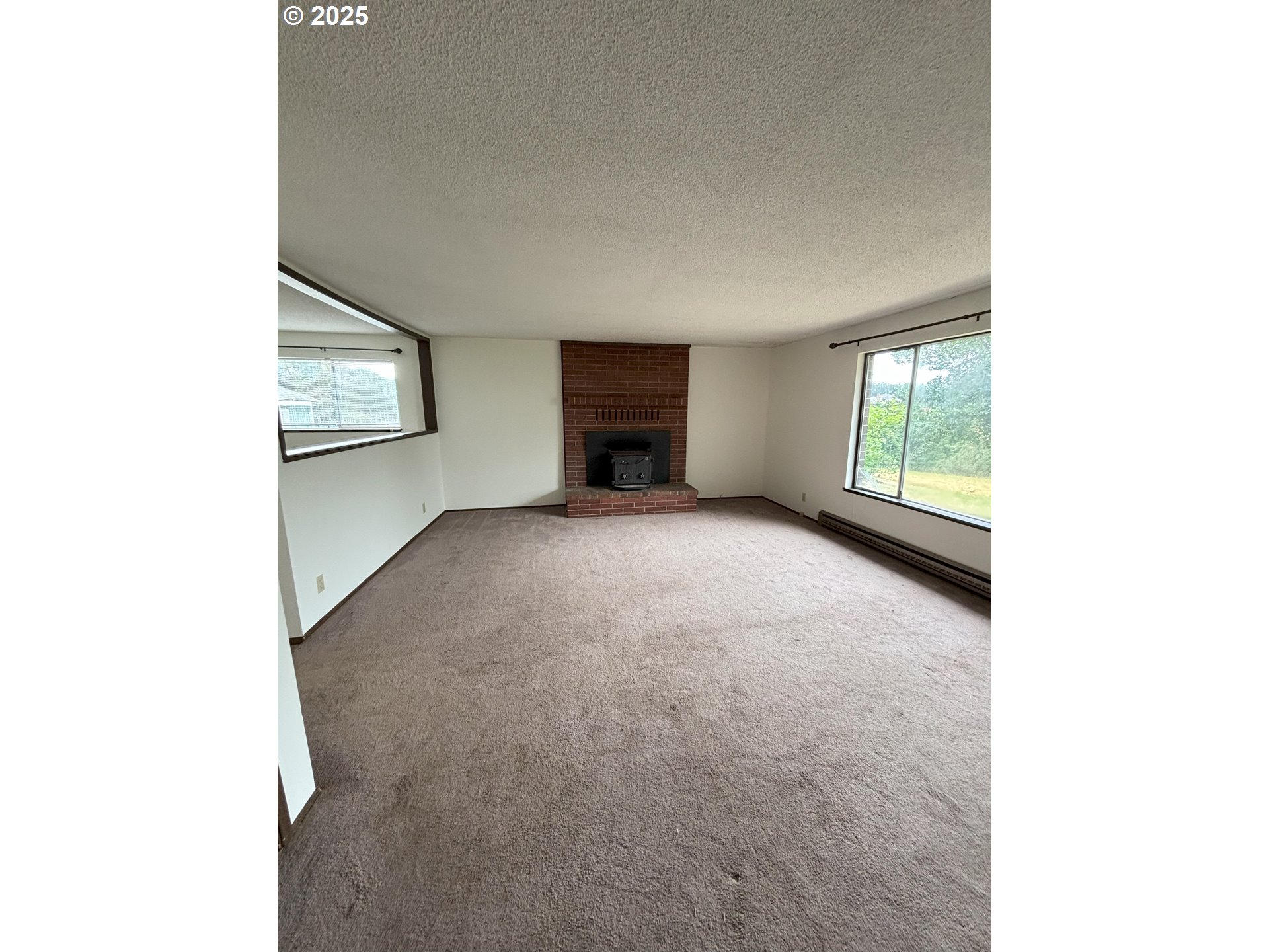 Dallas, Oregon 97338, United States, 3 Bedrooms Bedrooms, ,2 BathroomsBathrooms,Residential,Active,61408