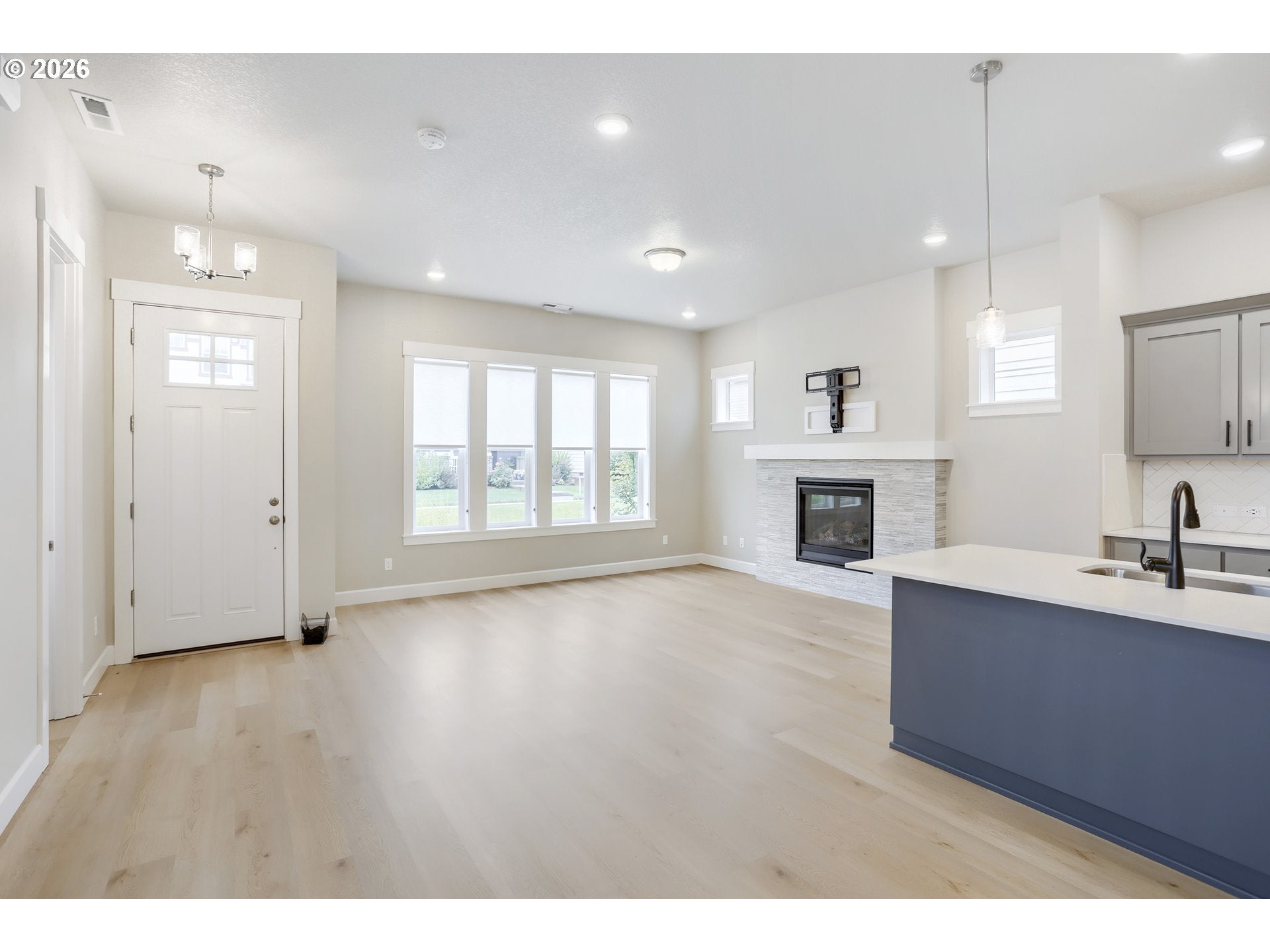 6980 SE SKIPPER LN
