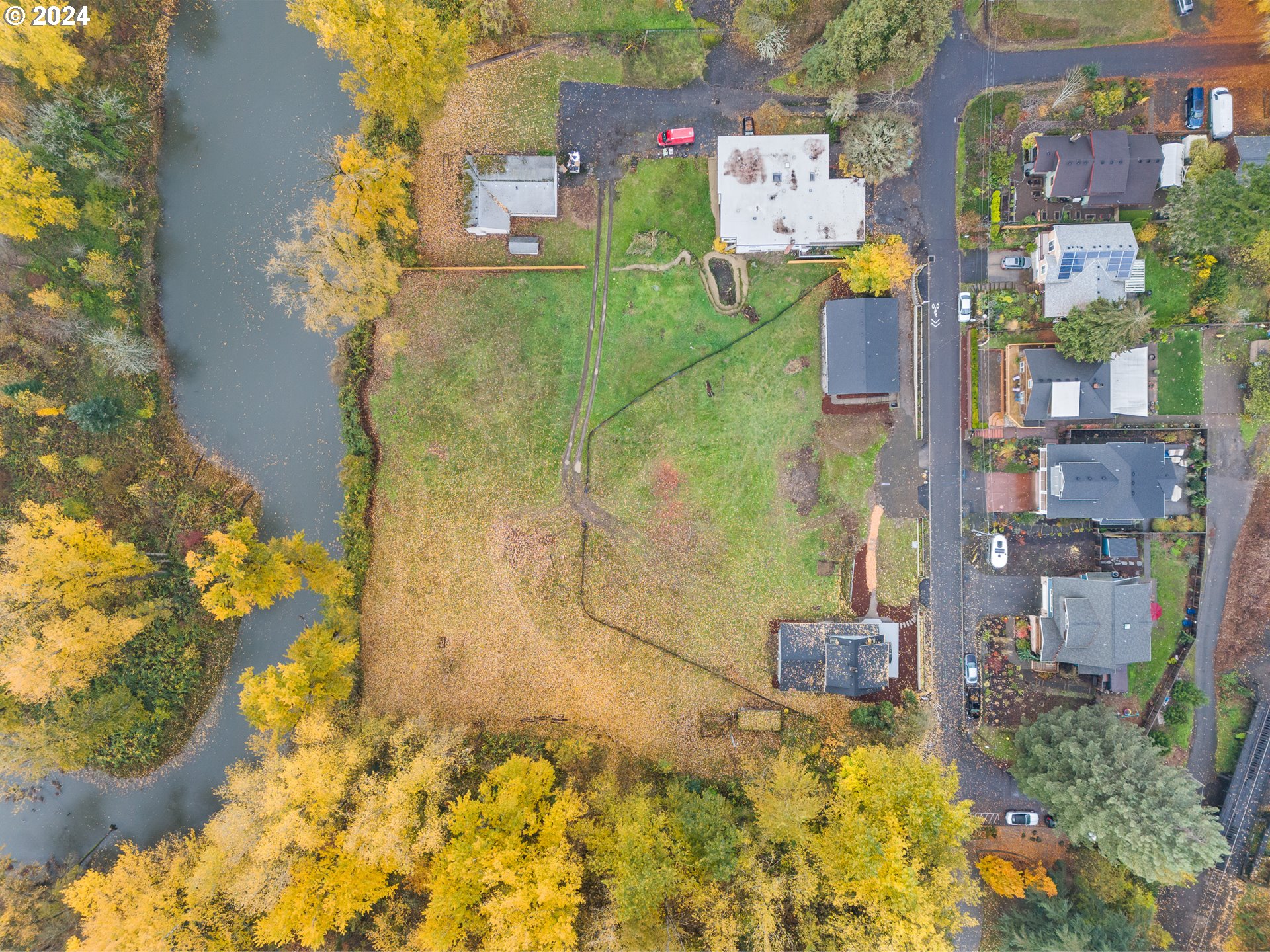 SE 19th AVE 2-4