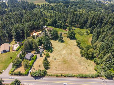 20551 S HIGHWAY 213 Oregon City OR 97045