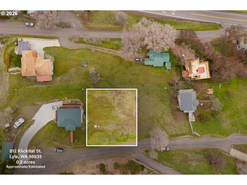 812 KLICKITAT ST Lyle WA 98635