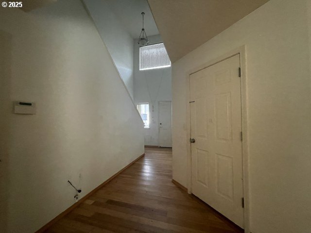 1006 NE MARINERS LOOP