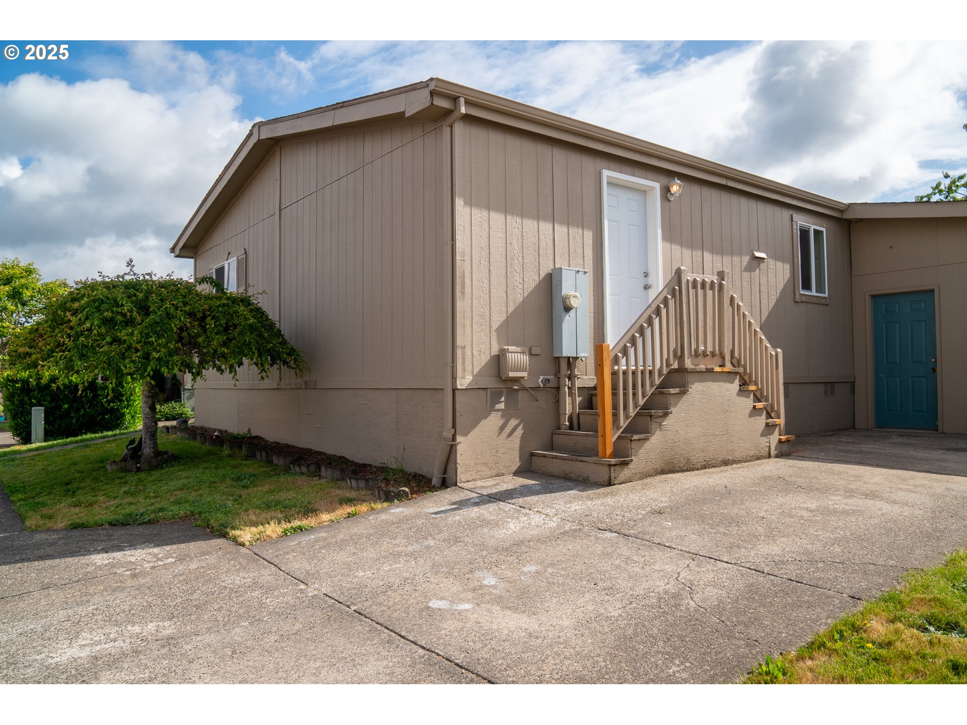 1000 S MCKERN (83) CT