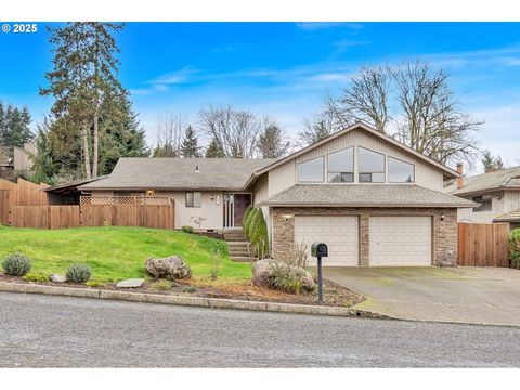 16981 STANHELMA DR Gladstone OR 97027