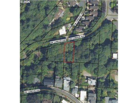 SW CONDOR AVE 5900 Portland OR 97239