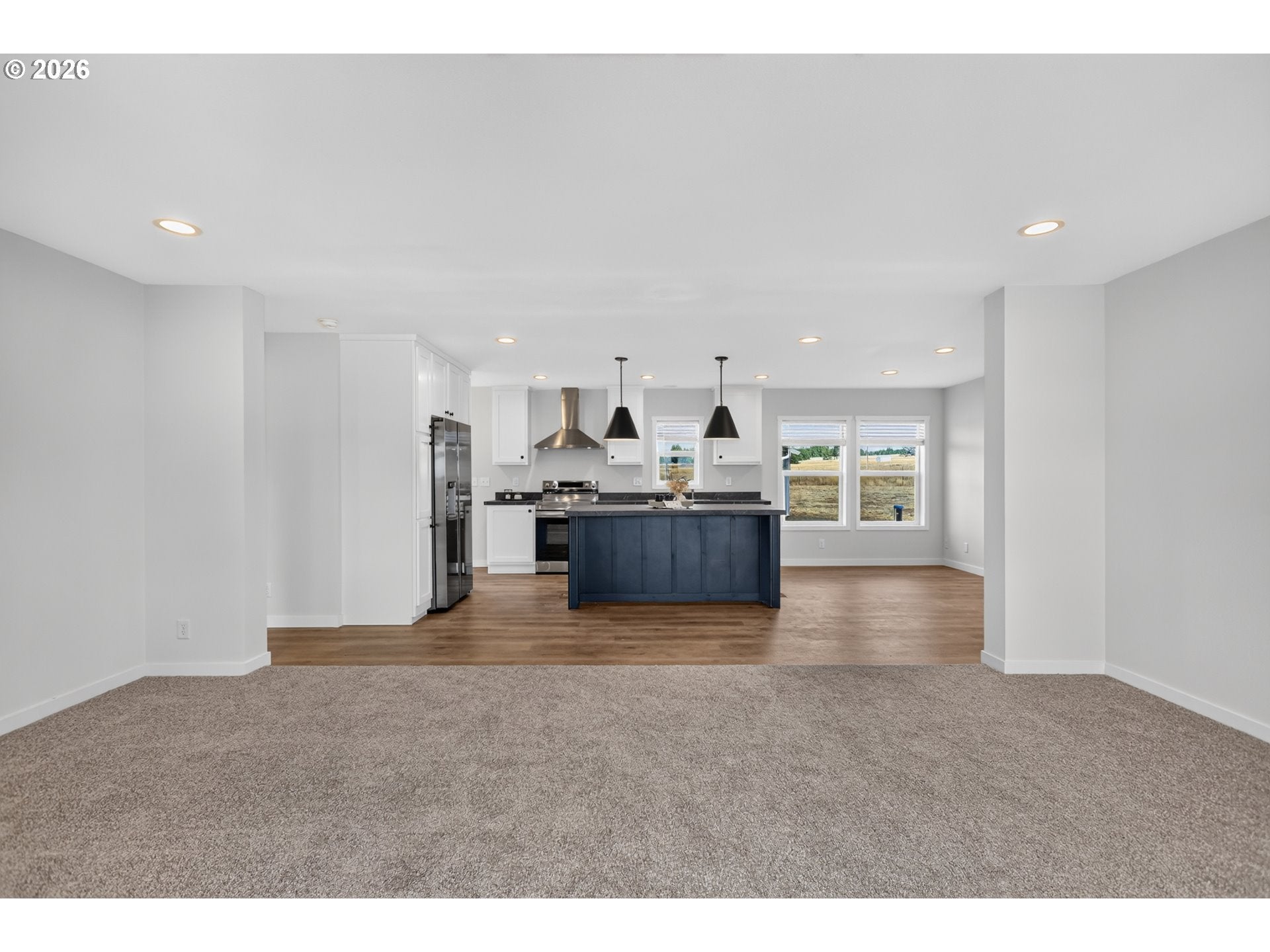 6 PATTON LN