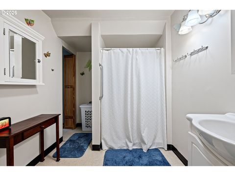 Tiny photo for 82600 Green Valley St, Creswell, OR 97426 (MLS # 681680562)