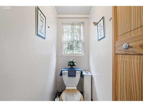 Tiny photo for 82600 Green Valley St, Creswell, OR 97426 (MLS # 681680562)