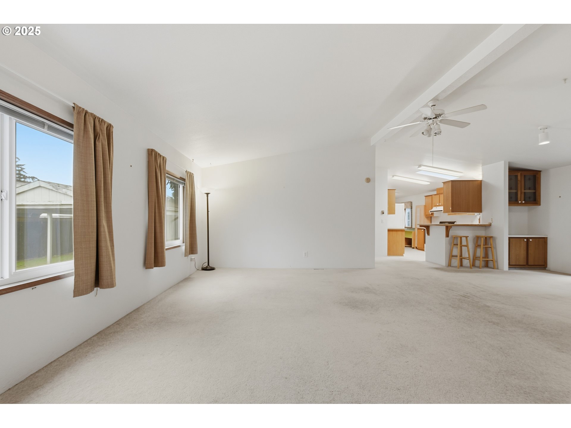 15619 NE CAPLES RD 72