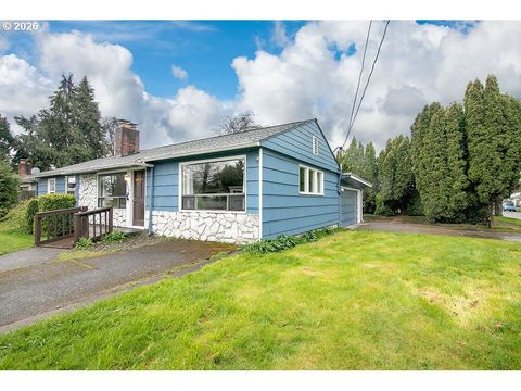 1925 28TH AVE Longview WA 98632