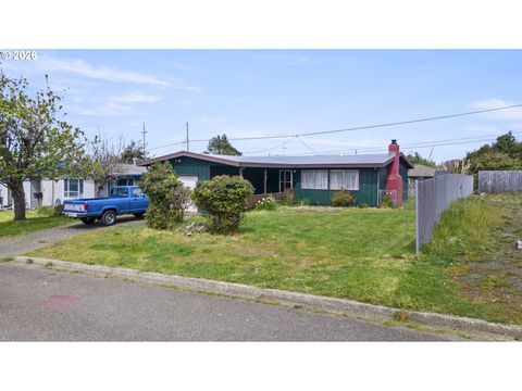 1060 GARFIELD AVE Coos Bay OR 97420