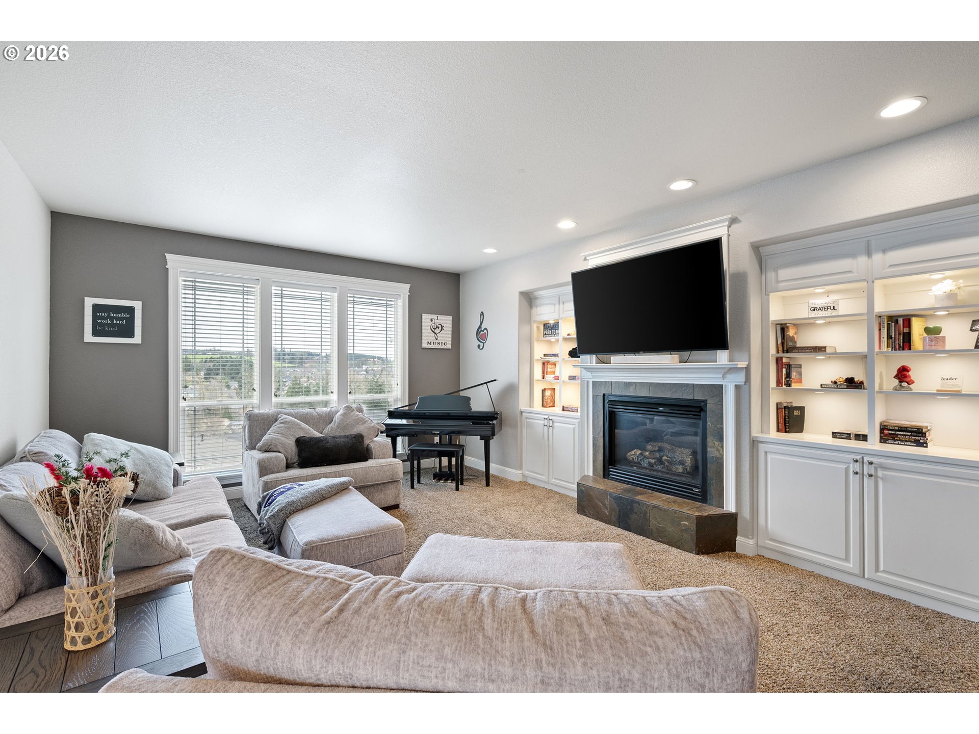 990 WESTFARTHING WAY NW