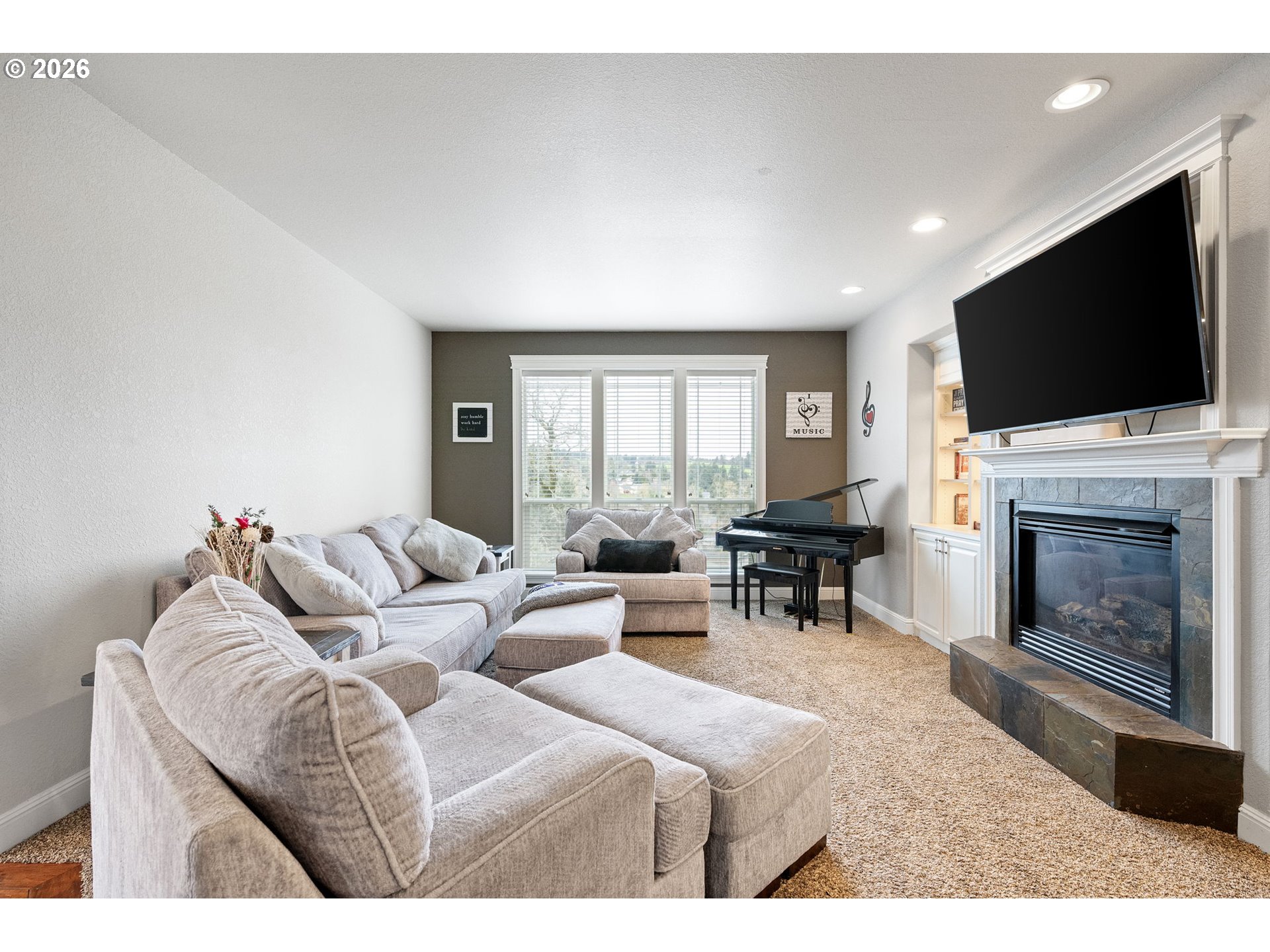 990 WESTFARTHING WAY NW