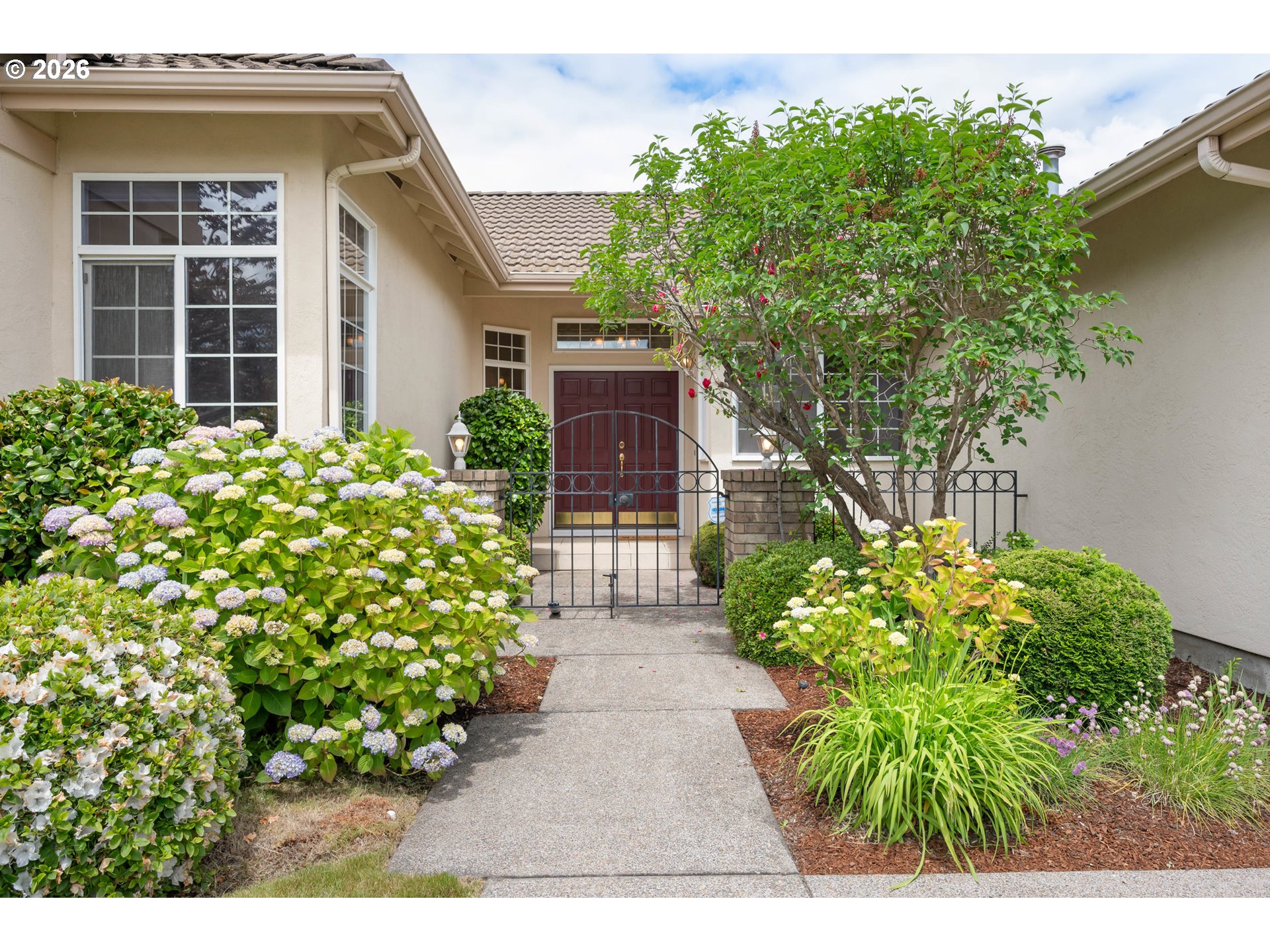 812 MARILYN CT