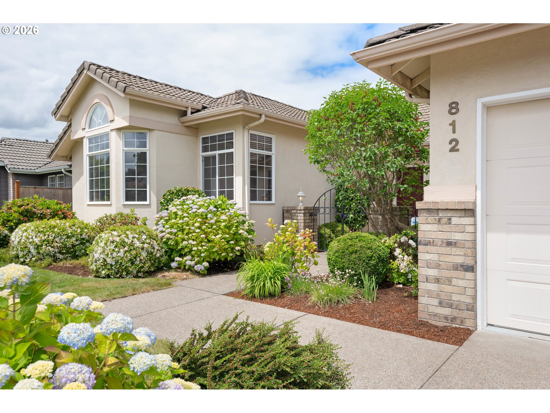 812 MARILYN CT