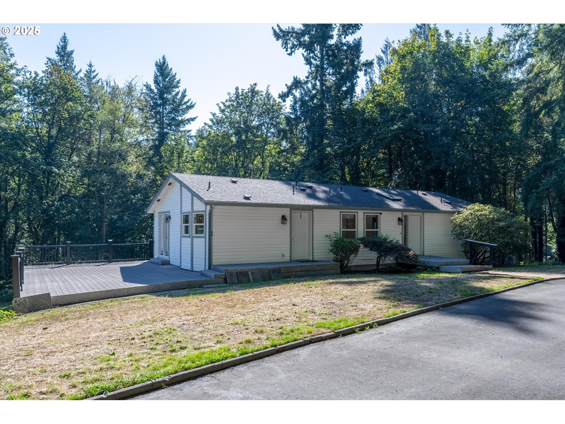 205 DIVIDE RD