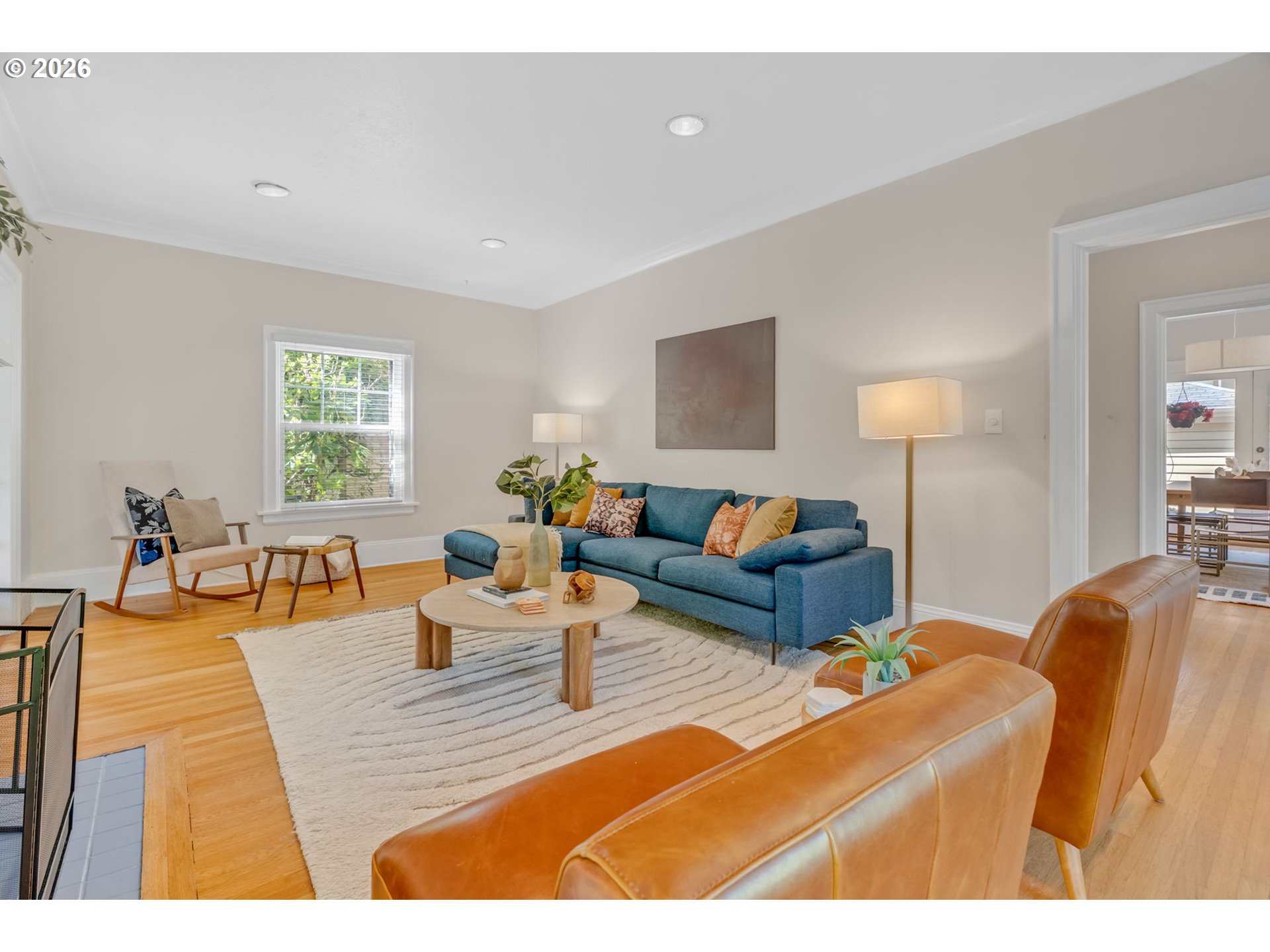 7 NE FLORAL PL