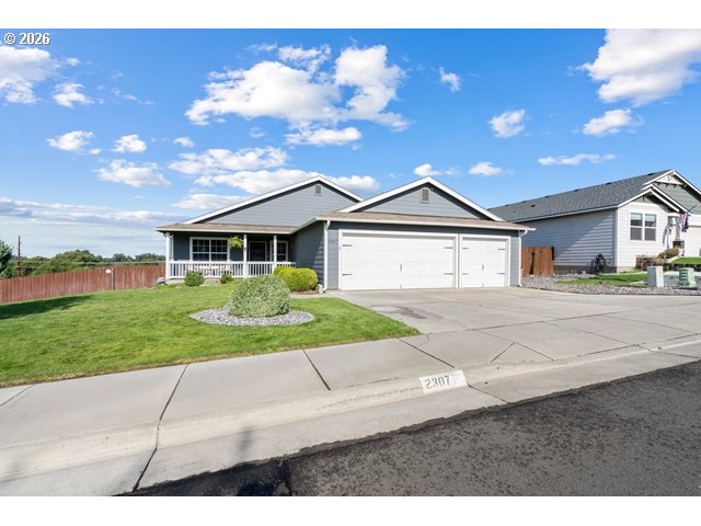 2307 NW EUCALYPTUS DR