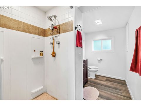 Tiny photo for 47576 Riverview St, Oakridge, OR 97463 (MLS # 298997230)