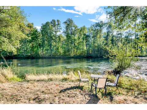 Tiny photo for 47576 Riverview St, Oakridge, OR 97463 (MLS # 298997230)