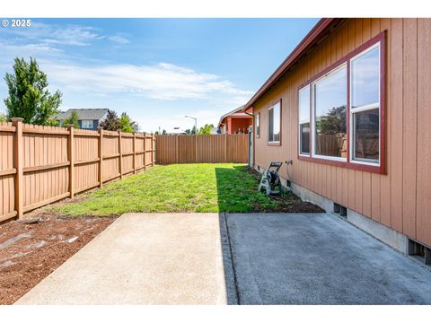 Tiny photo for 370 Camrin Loop, Creswell, OR 97426 (MLS # 694778420)