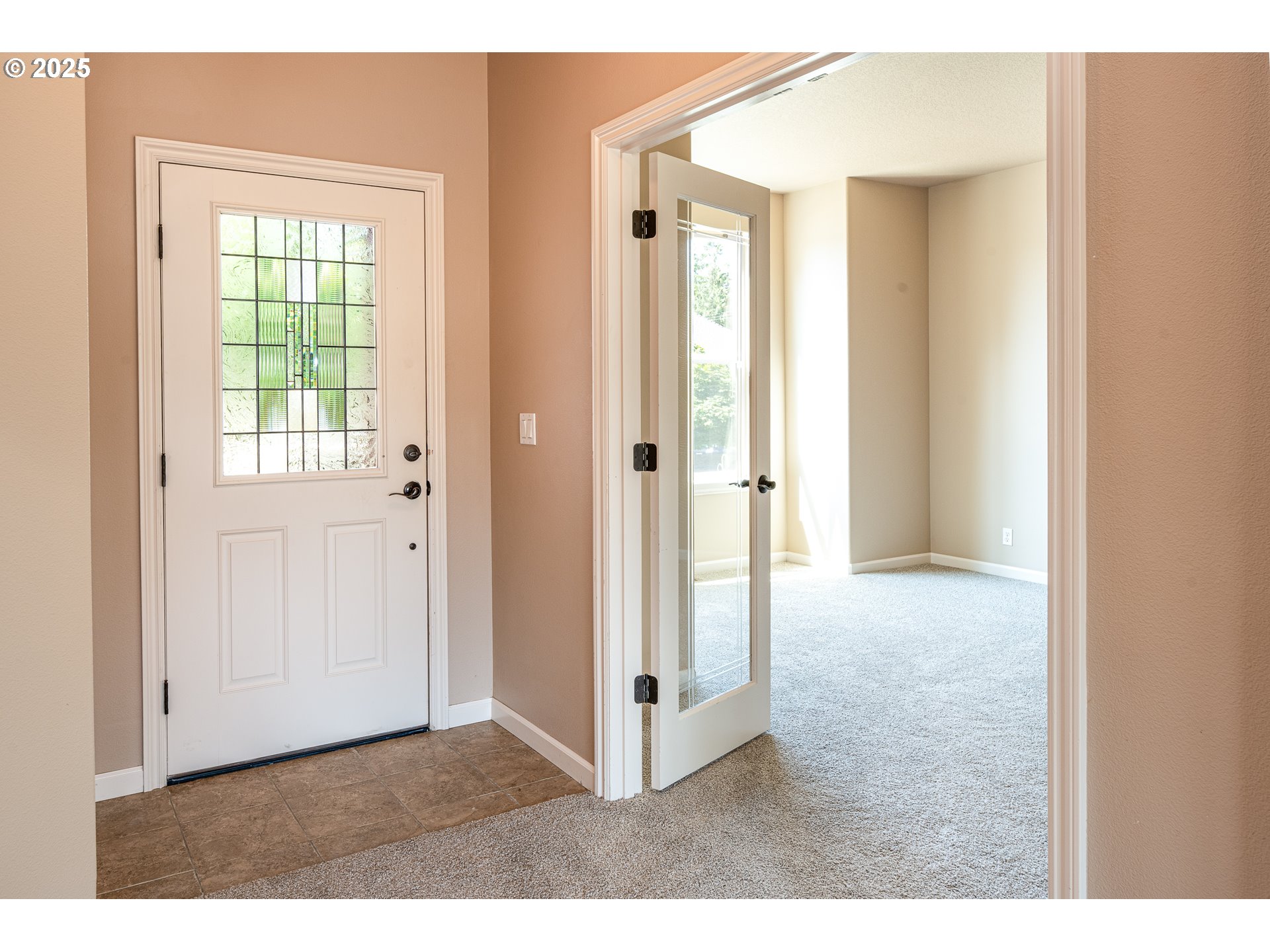 370 CAMRIN LOOP