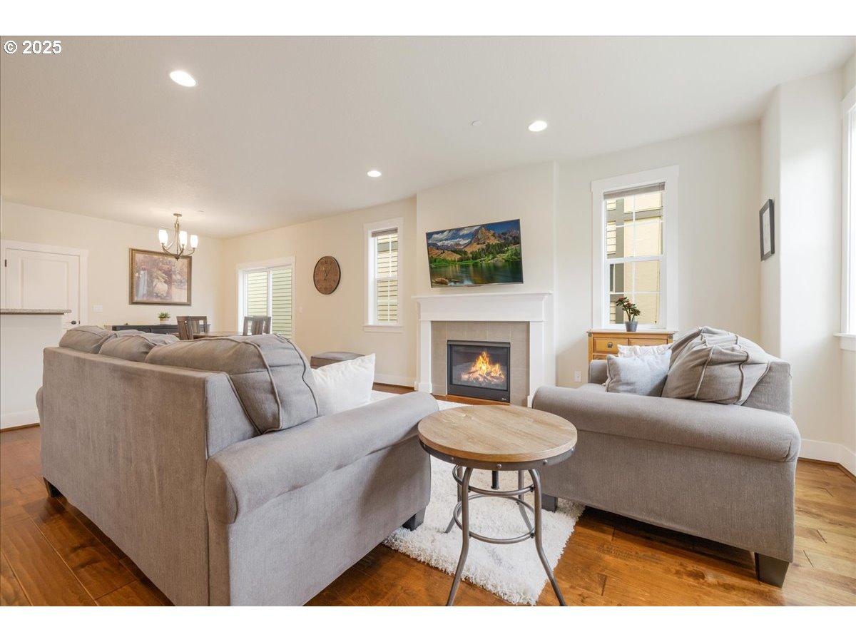 28966 SW GENEVA LOOP