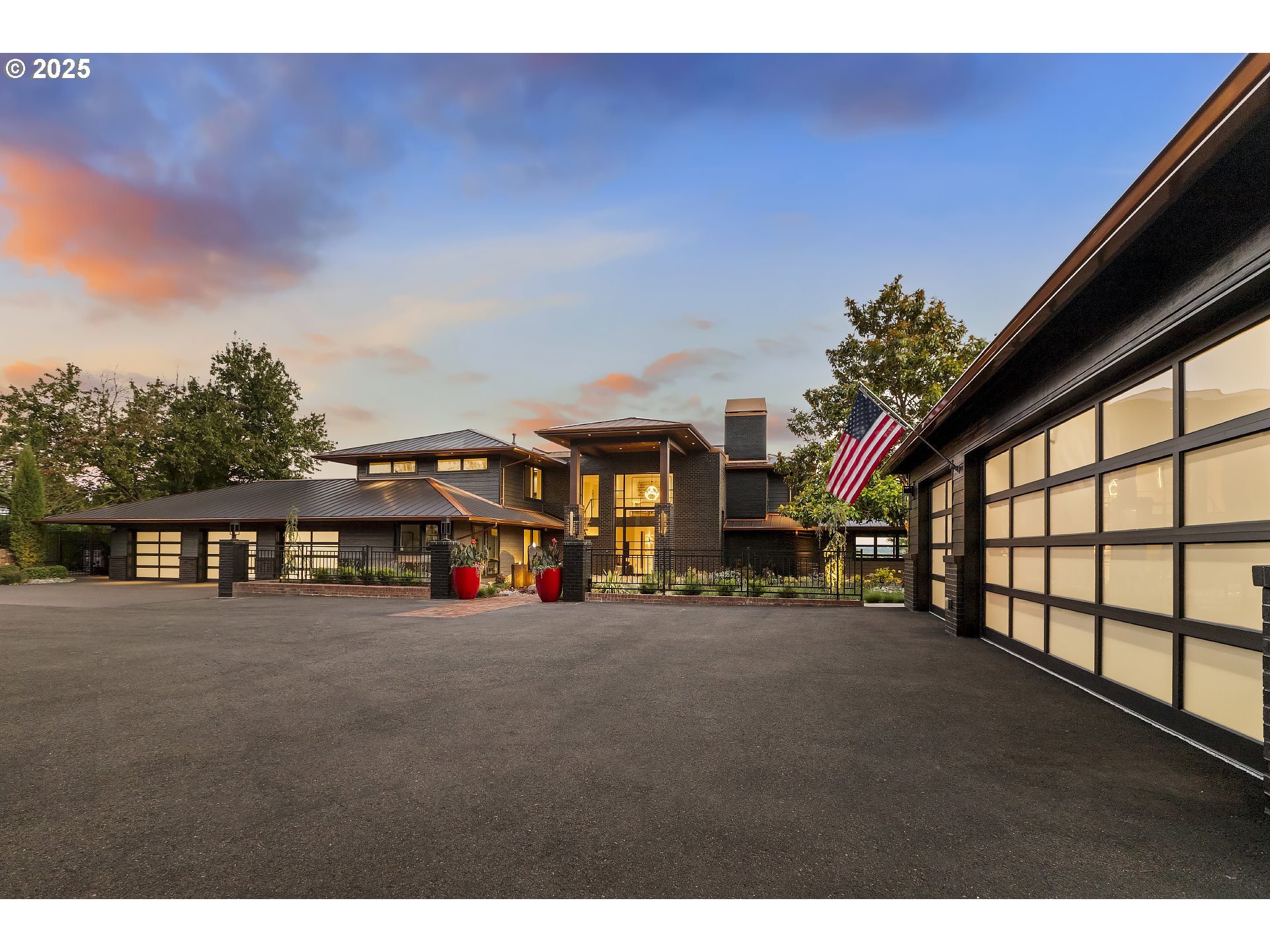 8015 SE EVERGREEN HWY