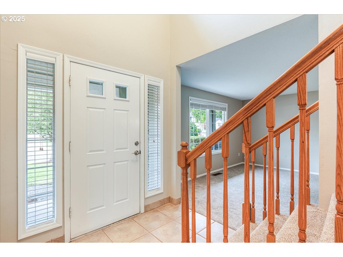 Vancouver, Washington 98683, United States, 4 Bedrooms Bedrooms, ,3 BathroomsBathrooms,Residential,Pending,229394