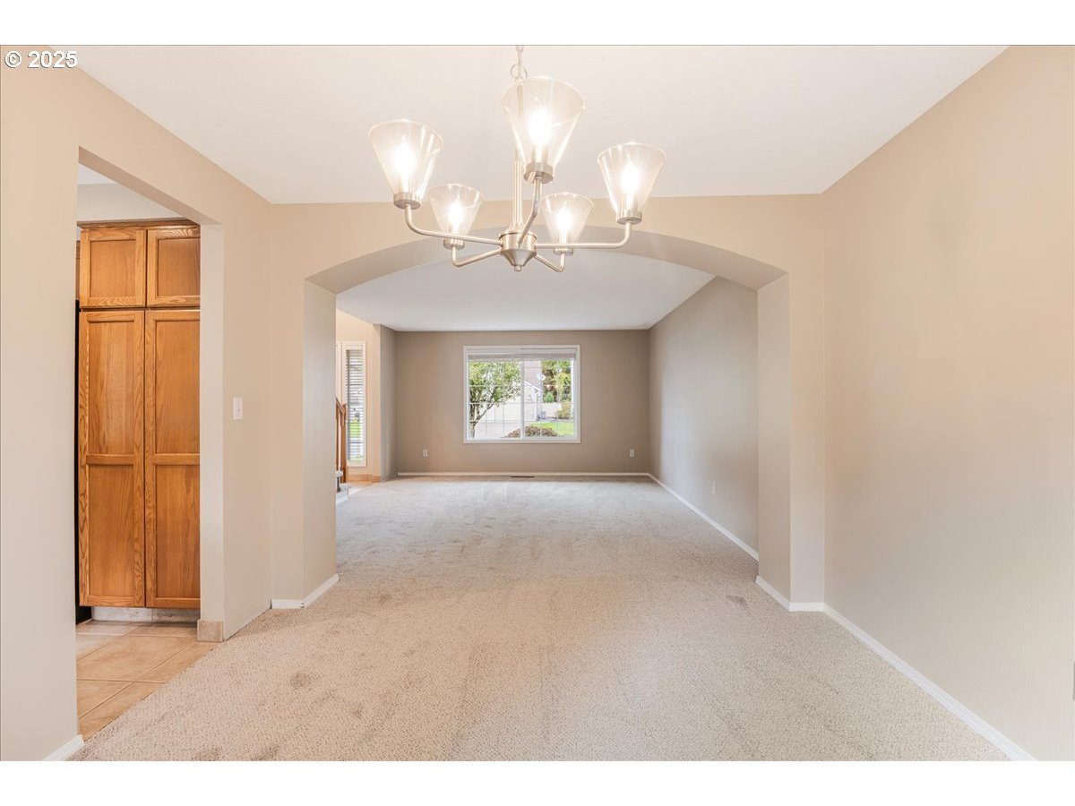 Vancouver, Washington 98683, United States, 4 Bedrooms Bedrooms, ,3 BathroomsBathrooms,Residential,Pending,229394