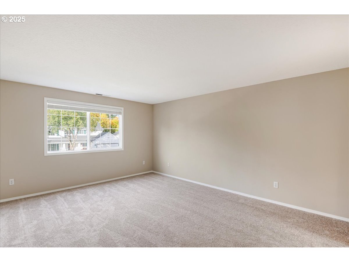 Vancouver, Washington 98683, United States, 4 Bedrooms Bedrooms, ,3 BathroomsBathrooms,Residential,Pending,229394