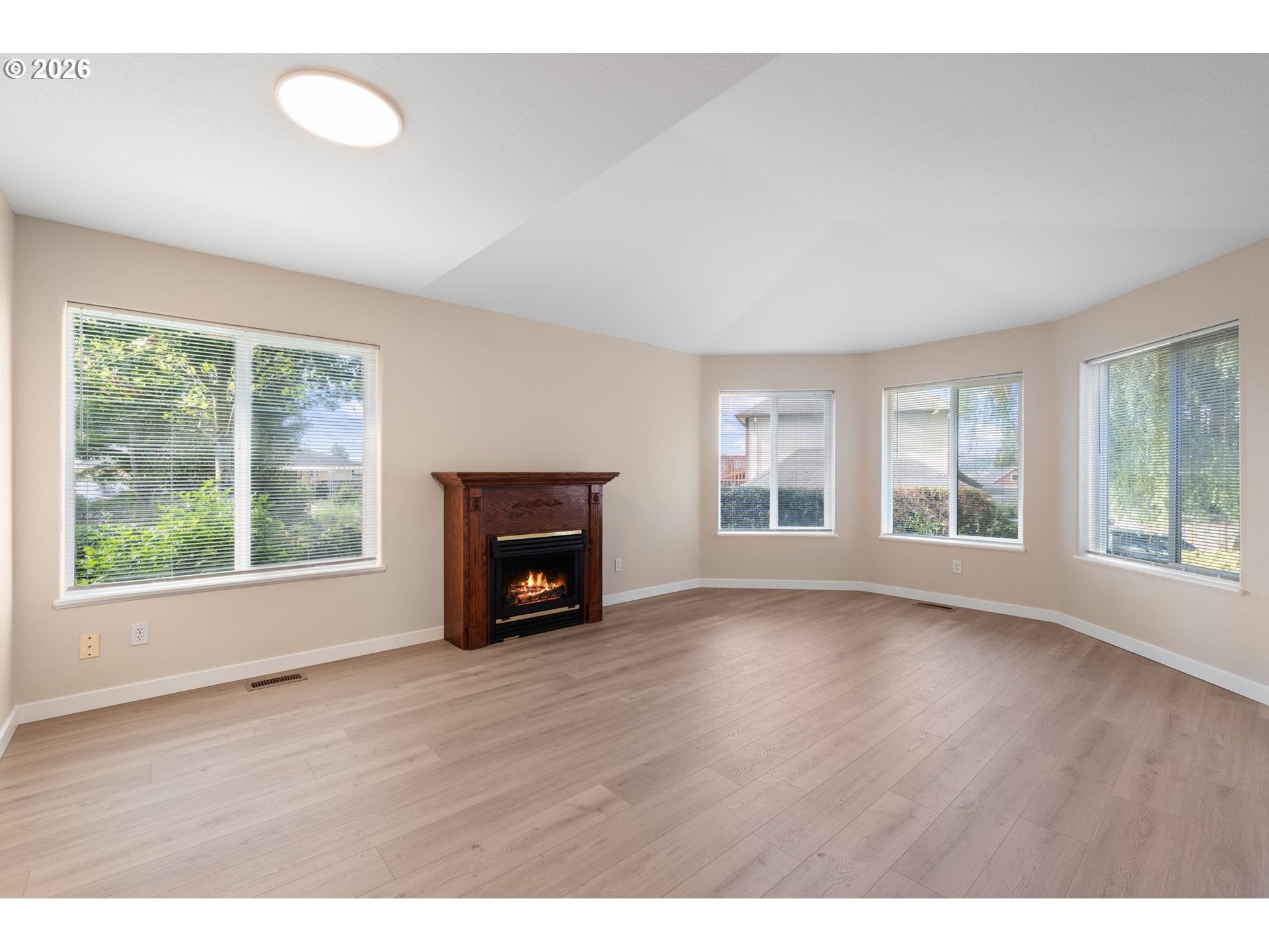 15250 SE VIEW MEADOWS LN