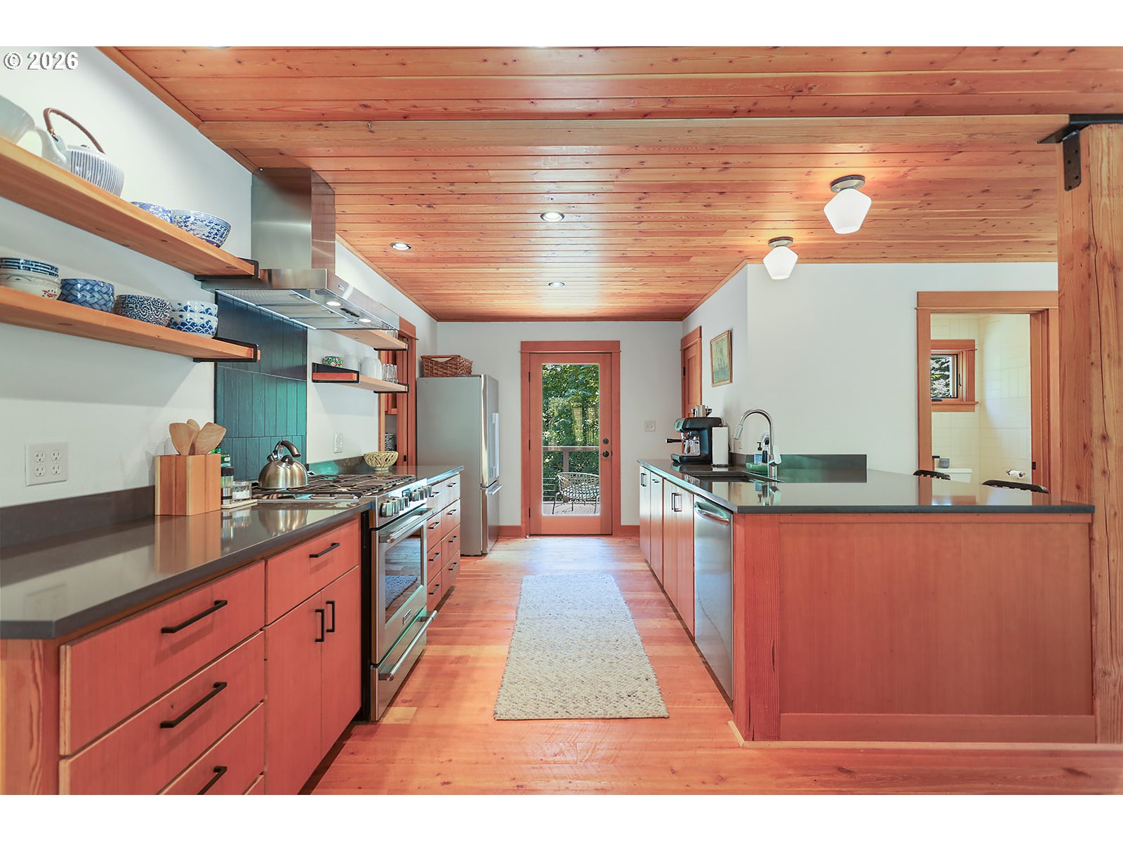 62 Hamilton AVE
