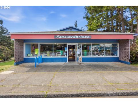 1717 OREGON ST Port Orford OR 97465