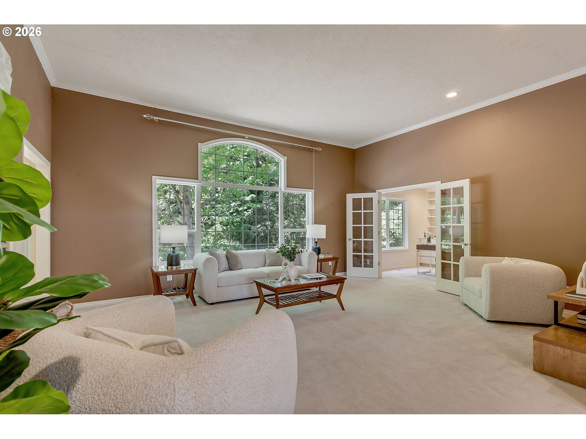 3863 SAINT ANDREWS LOOP S