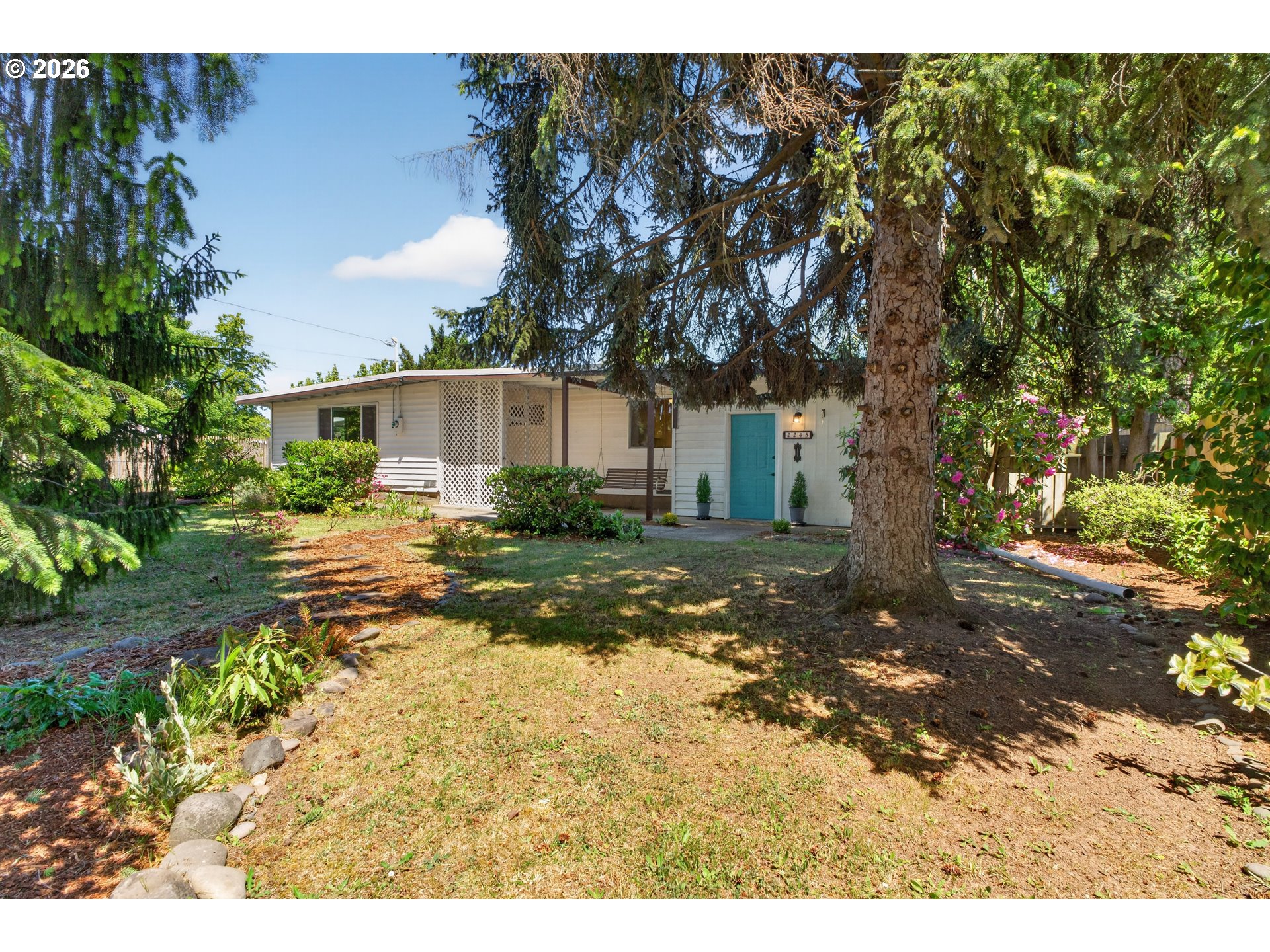 2245 DEVOS ST