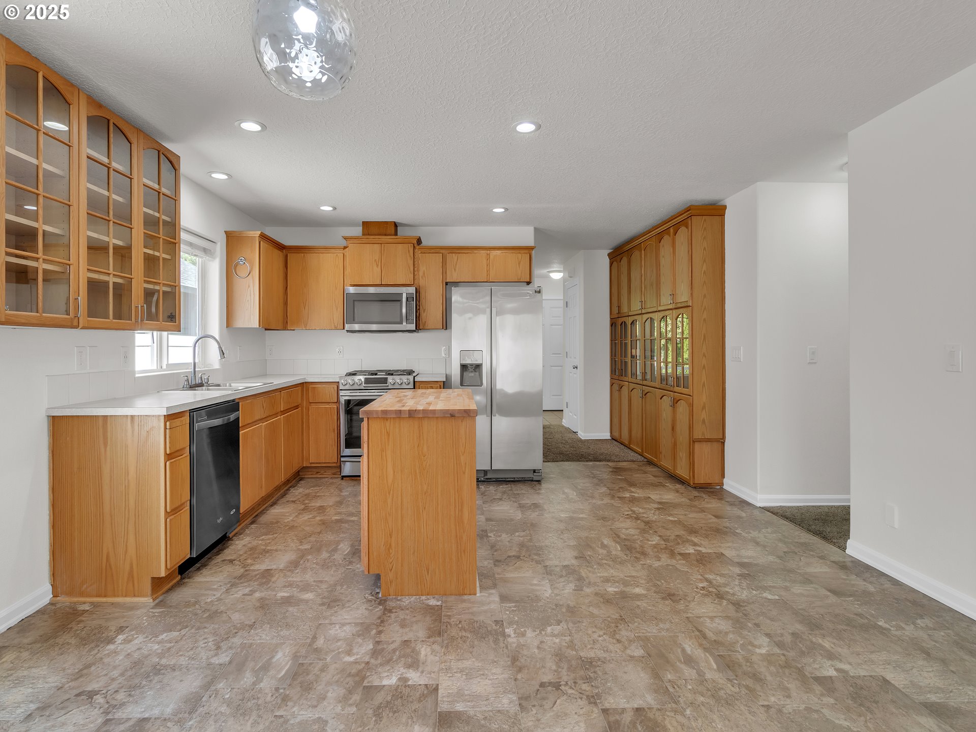 802 NW 20TH AVE