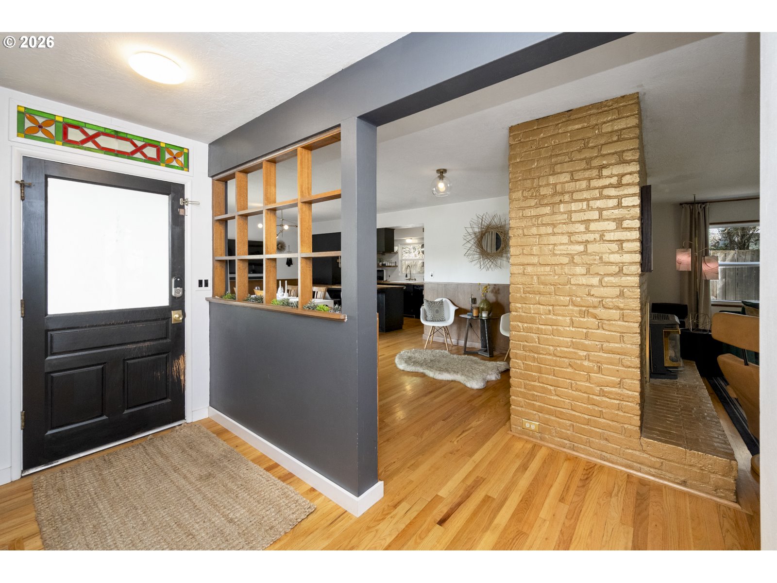 28 SE 111TH AVE