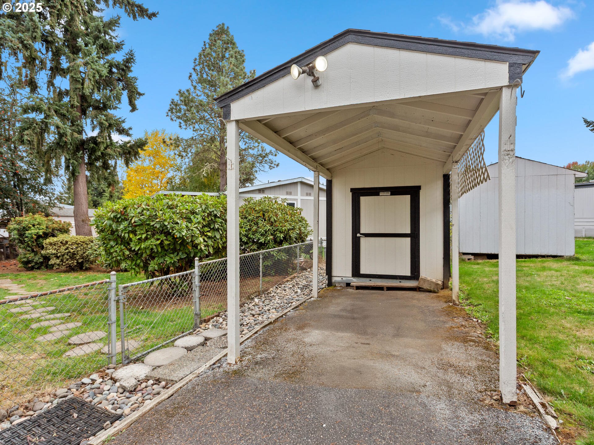 Brush Prairie, Washington 98606, United States, 2 Bedrooms Bedrooms, ,1 BathroomBathrooms,Residential,Pending,224677