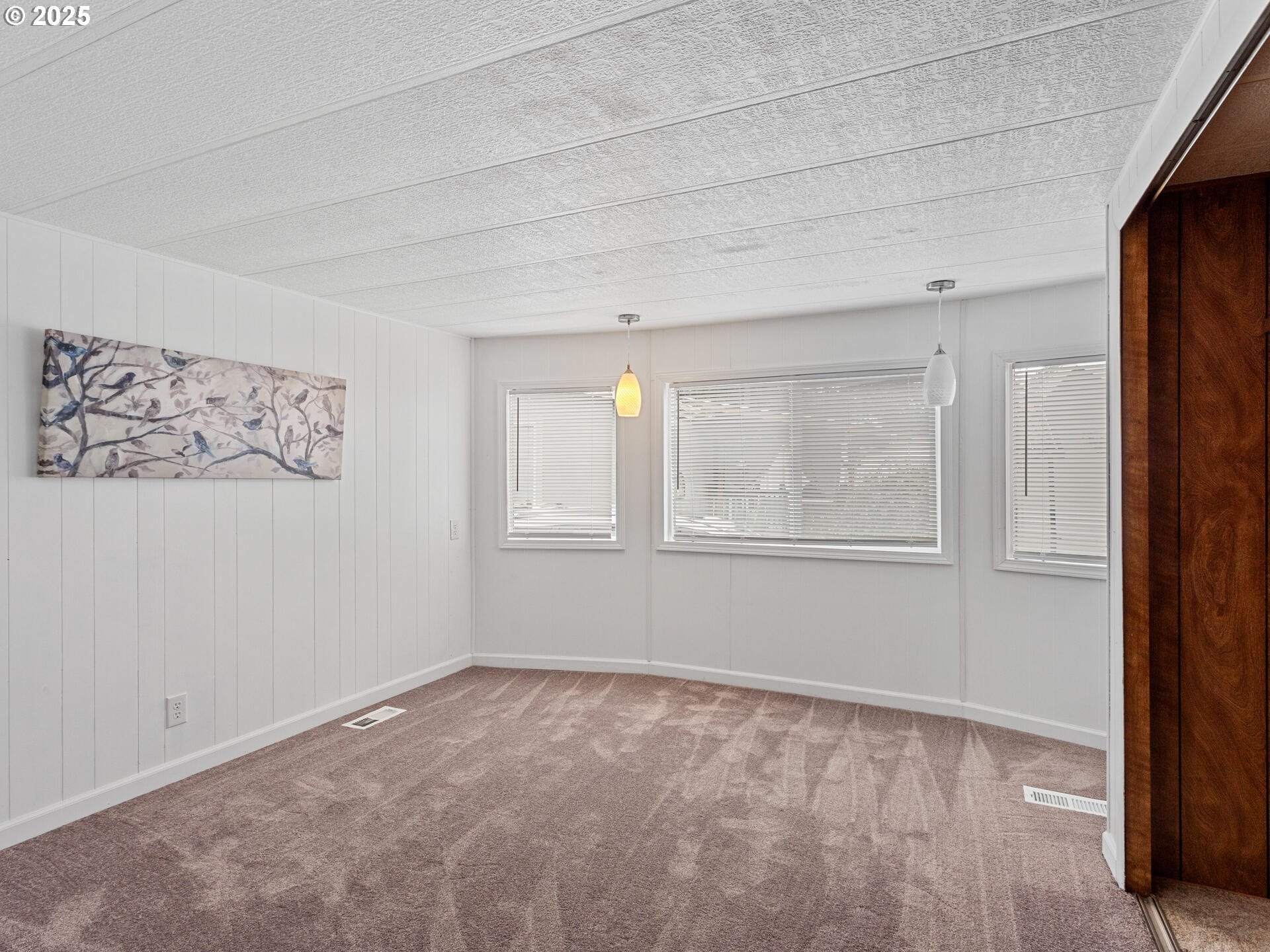 Brush Prairie, Washington 98606, United States, 2 Bedrooms Bedrooms, ,1 BathroomBathrooms,Residential,Pending,224677